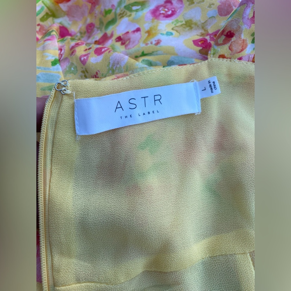 NWOT ASTR  Twist Bust Midi Dress size L - Picture 4 of 11